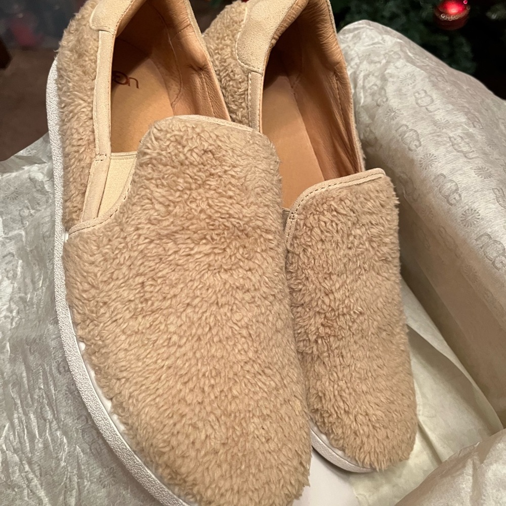 UGG RICCI 12